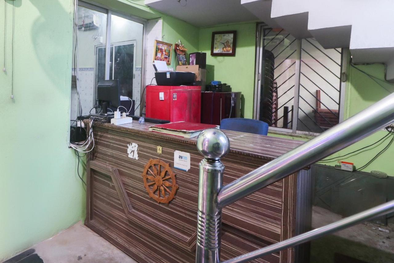 Spot On 65043 Hotel Kalinga Palace Kendrapara Exterior photo